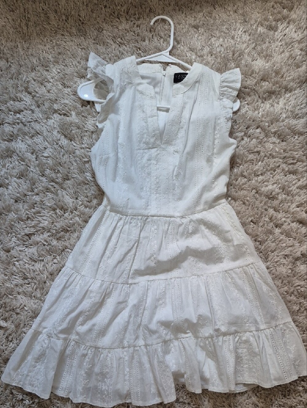 Laundry By Shelli Segal White Tiered Eyelet V-Neck Midi Dress